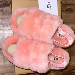Ugg fluff yeah slides